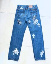 Chrome White starry leather paired with camouflage jeans - 图片 2