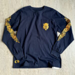 Chrome Dark blue long-sleeved T-shirt with sword