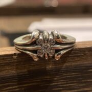 Five-diamond SKT ring - 图片 3