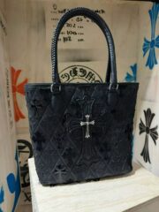 Medium Classic Tote Bag